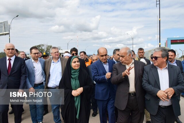 سفر زمینی وزیر راه و معاونان نخست‌وزیر کشورهای روسیه و آذربایجان از باکو به آستارا