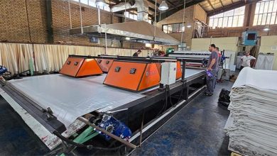 راه‌ اندازی دستگاه چاپ سیلک پیشرفته در صنایع نساجی هلال ایران